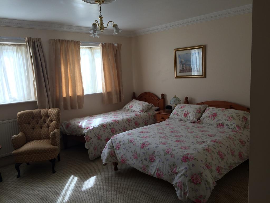 Half Moon Hotel Alford  Habitación foto
